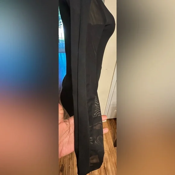 Guess Sexy Black Biker Short Front Zip Jumpsuit w Sheer Long Sleeves - Picture 6 of 11